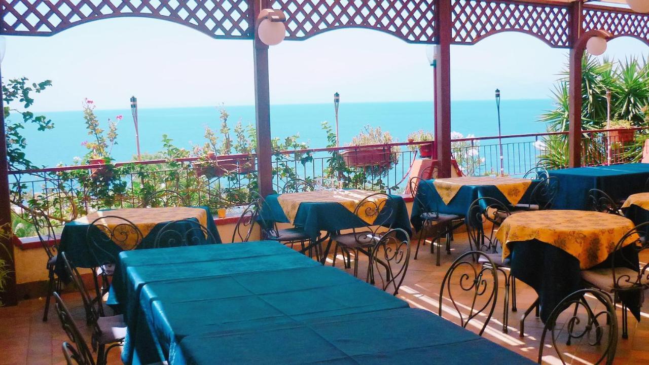 Paradiso Hotel Ristorante Riaci Capo Ngoại thất bức ảnh