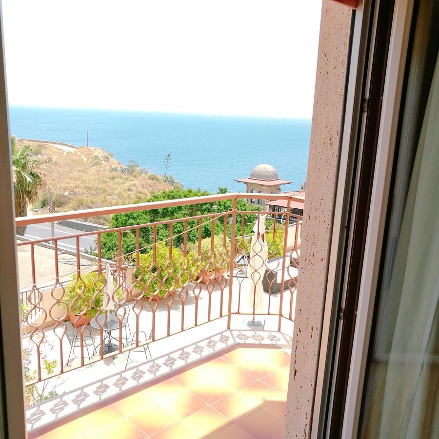 Paradiso Hotel Ristorante Riaci Capo Ngoại thất bức ảnh